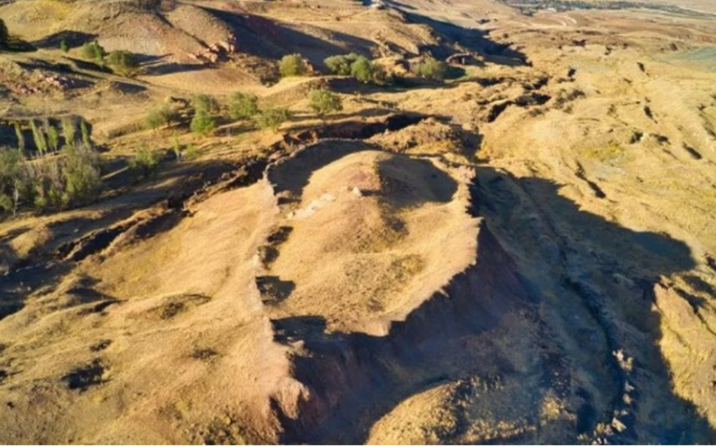 Arqueólogos revelam que pretendem escavar topo de montanha para descobrir se ela abriga a Arca de Noé